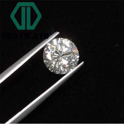 White cvd polished lab grown loose diamond with round brilliant cut with presdium III test pen shows natural diamond